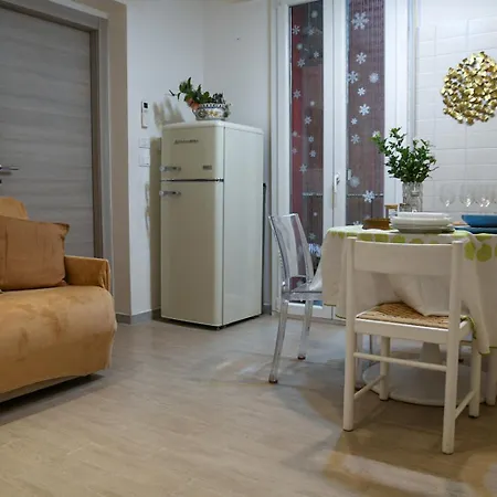 Apartment Fiora 7 House - Intera Casa Con Due Bagni - Whole House With Two Bathrooms