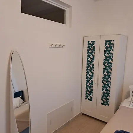 Apartment Fiora 7 House - Intera Casa Con Due Bagni - Whole House With Two Bathrooms *
