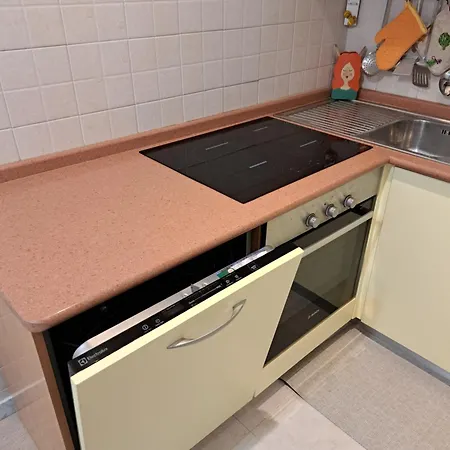 Fiora 7 House - Intera Casa Con Due Bagni - Whole House With Two Bathrooms Apartment